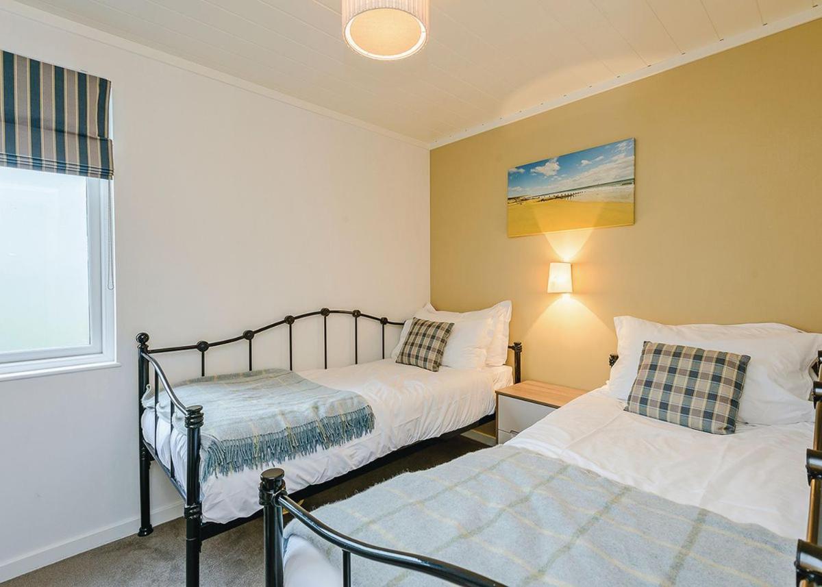 Hotel Woodside Coastal Retreat Fishbourne  Esterno foto