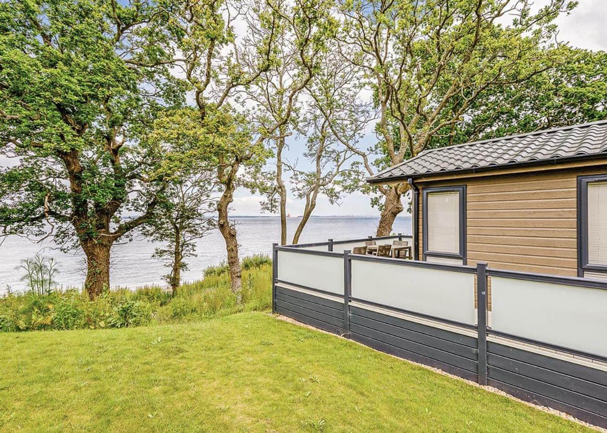 Hotel Woodside Coastal Retreat Fishbourne  Esterno foto
